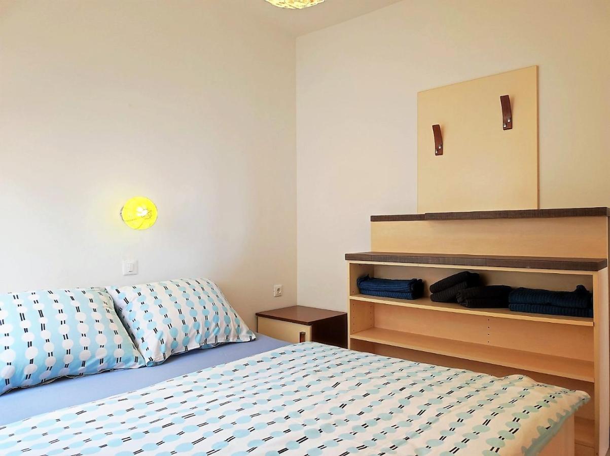 Apartment Rose Đảo Krk Ngoại thất bức ảnh
